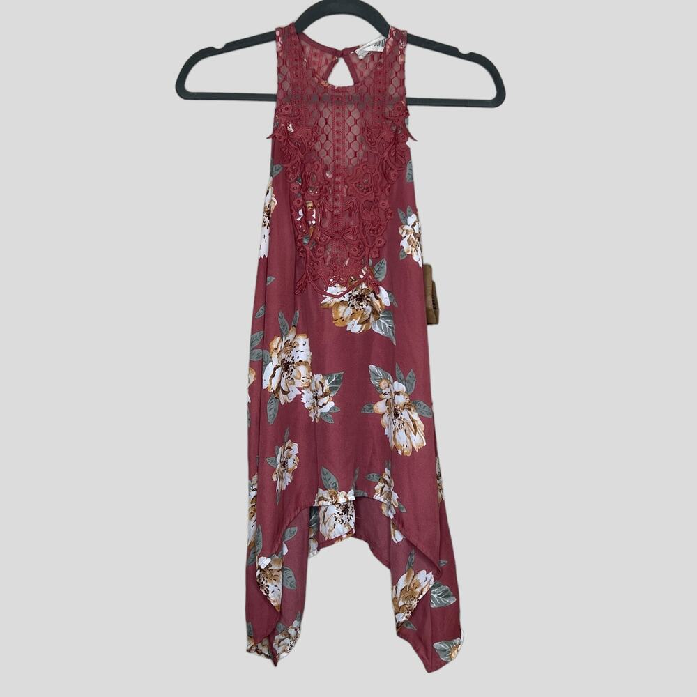 Just Found Floral Tank Top Womens Size M Pink Handkerchief Cut Embroidered NWT
